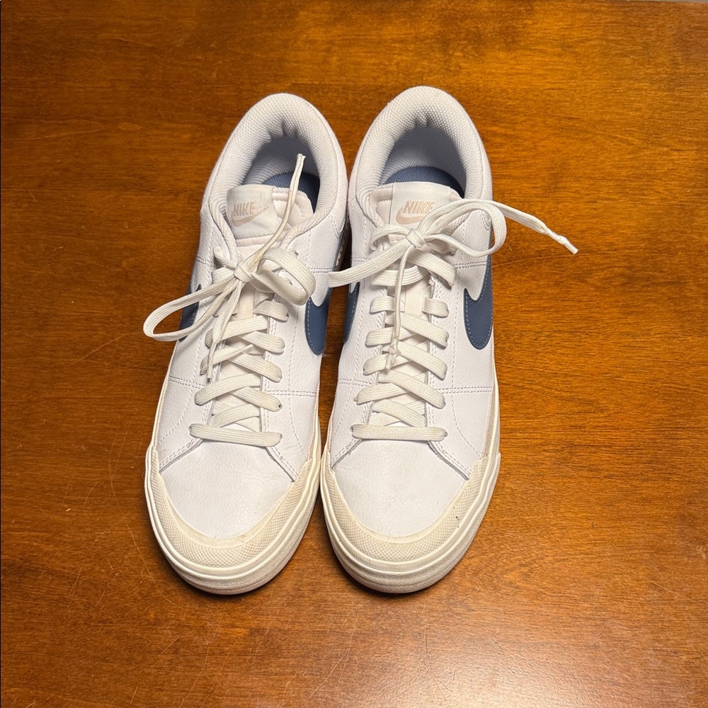 Nike White and Navy Sneakers